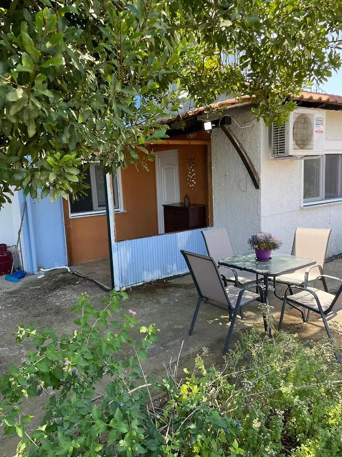 Garden Nest In Vourvourou Apartment